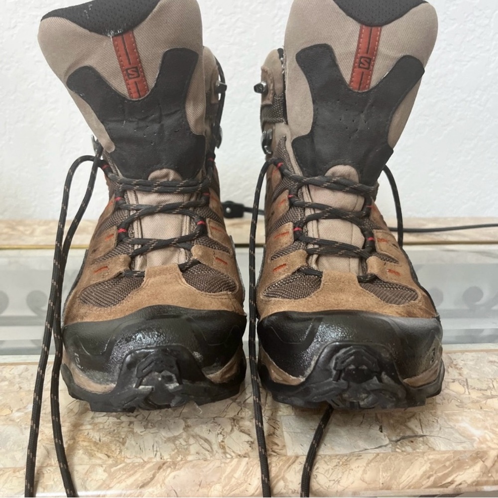 Men’s ~ S A L O M O M  Quest 4Gtx~ 9
